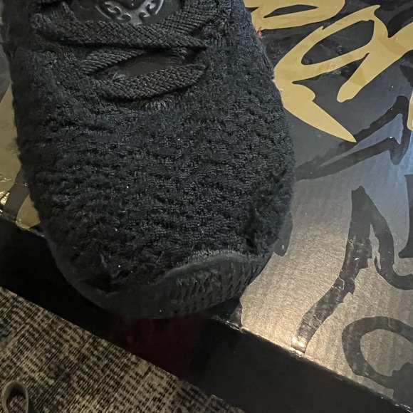 Nike LeBron James 17 'Infrared” Size 6 - Picture 8 of 9